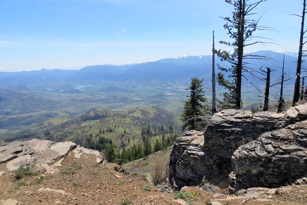 Grizzly Peak Trail photo by Robin Gotfrid